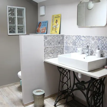 Couette-café L'albane D'hôtes Lauraguel