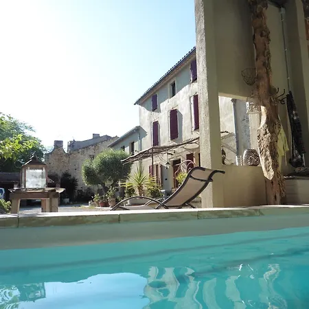 L'albane D'hotes לינה וארוחת בוקר